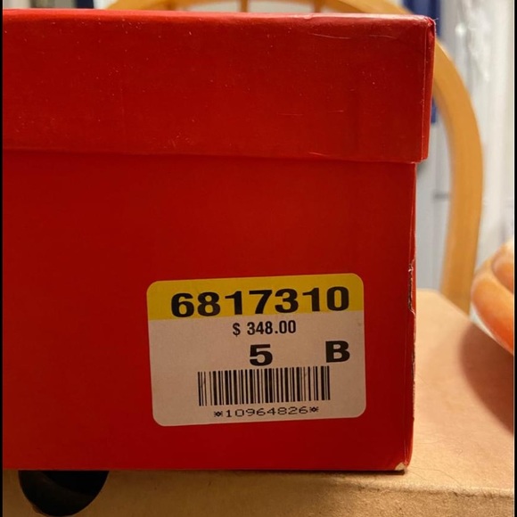 Real suede burgundy over the knee boots with lace detailing and  small heel - Picture 5 of 6